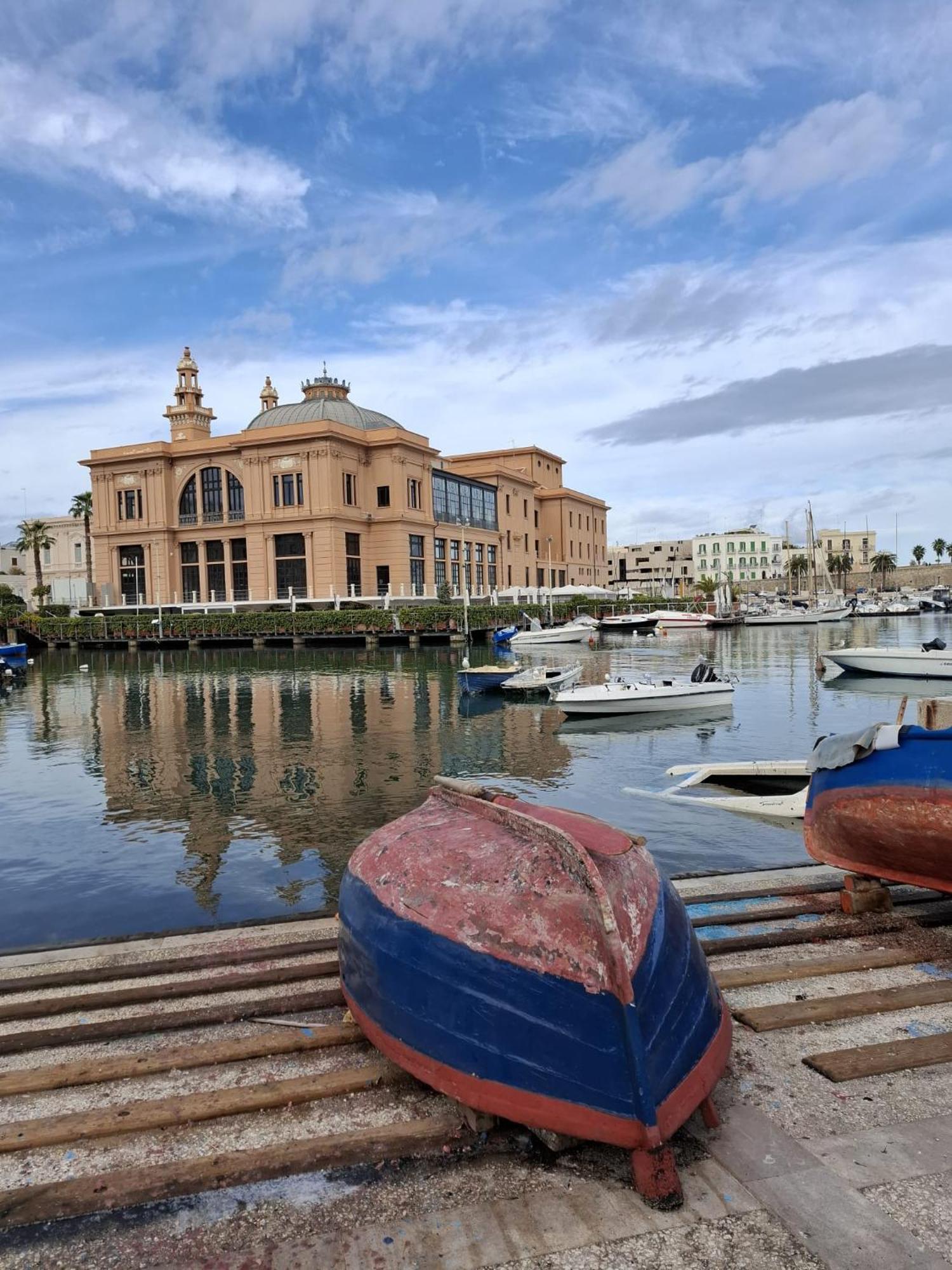 Novum Hospitality Hotel Bari Exterior photo